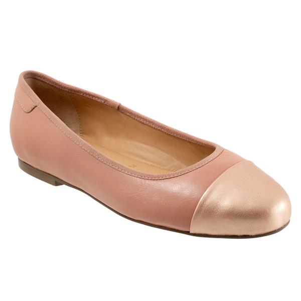 Clara Pale Pink Champagne