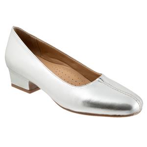 Doris Silver