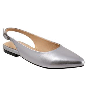 Evelyn Pewter