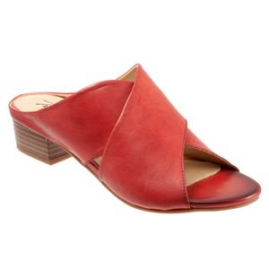 Nora Red